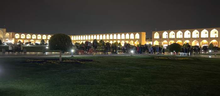 سفرنامه زمینی با خودرو به اصفهان شهرکرد بوشهر کیش