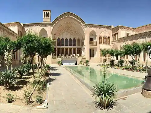 خانه عامری ها