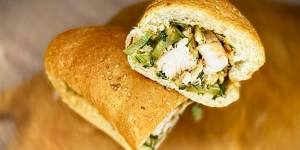 ساندویچ فیله مرغ گریل