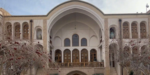 سفرنامه زمینی با خودرو به کاشان